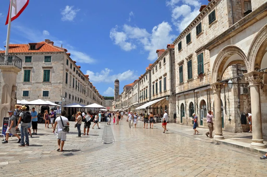 Rue principale de Dubrovnik